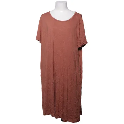 Kleid (Braun) von MyWear Woman Elasthan, Viskose