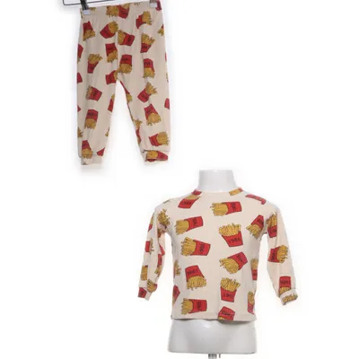 Pyjamas (Beige, Röd, Gul) från Kids Bomull
