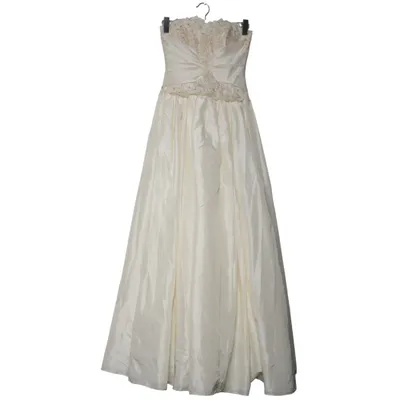 Trouwjurk (567) van May Queen