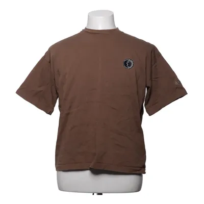 T-shirt (Brun) från District Fortysix