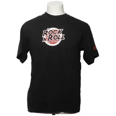 T-shirt (Svart) från BAZ Bomull
