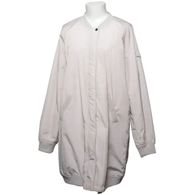 Bomber jacket (Pink) from Visual Clothing Project