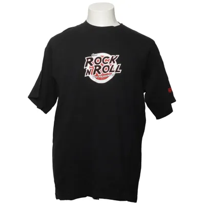 T-shirt (Svart) från BAZ Bomull