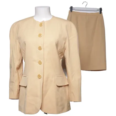 Tailleur jupe (Beige) de Escada by Margaretha Ley Laine