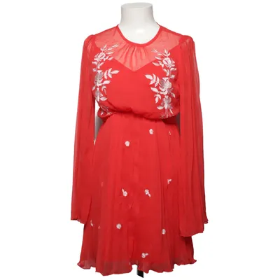 Kjole (Rød, Hvid) fra ASOS Design Polyester, Viscose