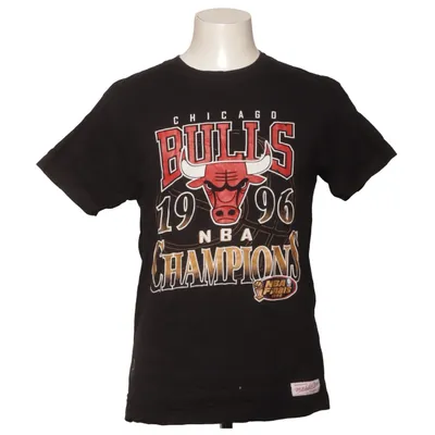 T-shirt (Black) from Mitchell & Ness Cotton