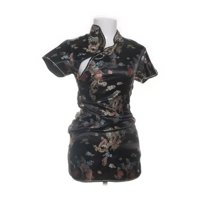 Cheongsam (Svart, Flerfärgad) från Xuan Tang