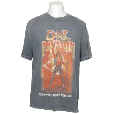 T-shirt (Grå, Flerfärgad) från Netflix: Stranger Things