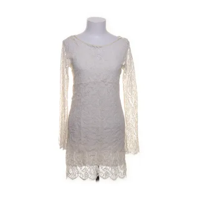 Klänning (Vit) från Velvet