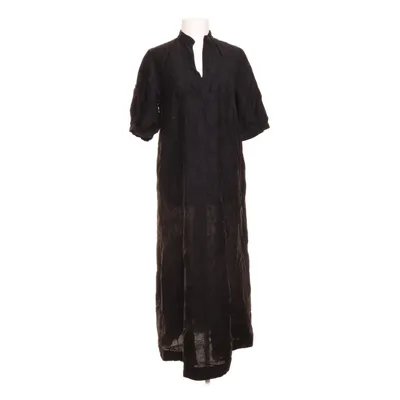 Klänning (Svart) från Julie Fagerholt