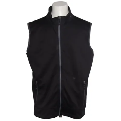 Outer vest (Black) from Out Living Polyester