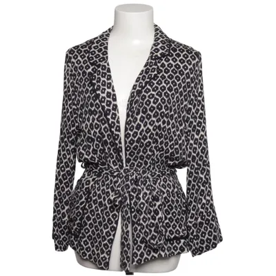 Blouse portefeuille (Noir, Blanc) de Stella Forest Viscose