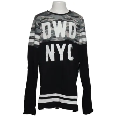 Long sleeve T-shirt (Black, Green, White) from DWD Cotton