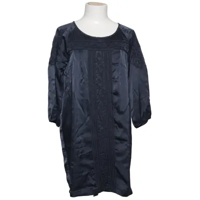 Klänning (AD-9792OS) från Alpha Studio Polyester, Silke