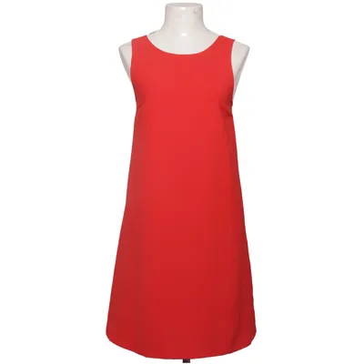 Kleid (Rot) von The Editor's Market
