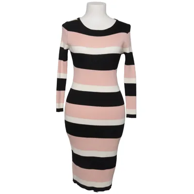 Kjole (Pink, Sort, Hvid) fra Cherry Koko Bomuld, Elastan, Polyester