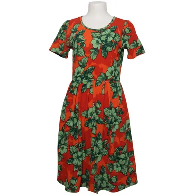 Klänning (Röd, Grön, Flerfärgad) från LuLaRoe