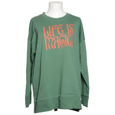 Sweatshirt (Myrtle Life Is Magical Sweater, AW22) van Daynight Casual