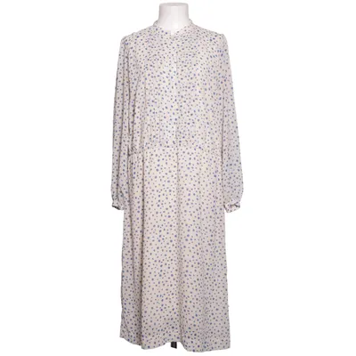 Klänning (Vanessa) från Six Ames Återvunnen polyester, Viskos