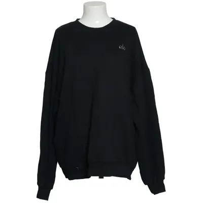 Sweatshirt (Black) from Alo