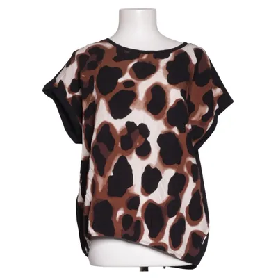 Top (Black, Brown) from Betty & Co
