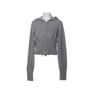 Huvtröja (Grå) från Gina Tricot