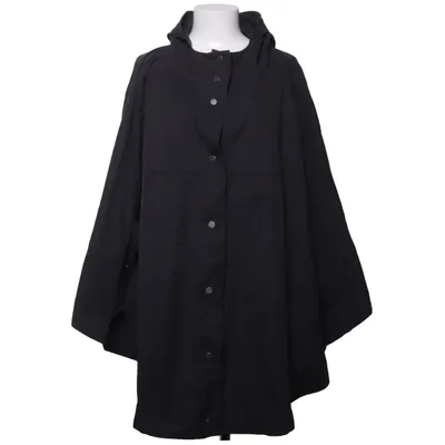 Cape (Grijs) van Part Two