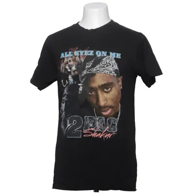 T-shirt (All Eyez On Me) from Mister Tee Cotton