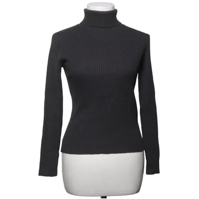Turtleneck (Black) from Worker