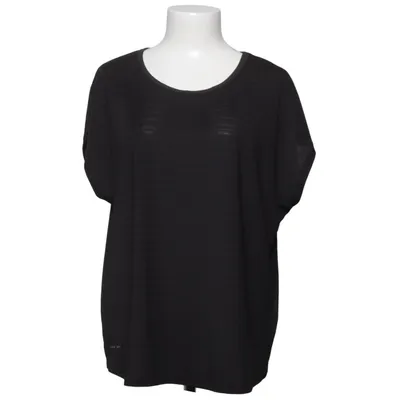Top (Gray) from Endurance Elastane, Polyester