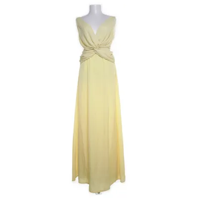 Avondjurk (Geel) van Nelly Eue Polyester