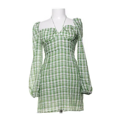 Klänning (Grön, Vit) från Stradivarius