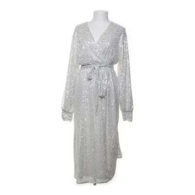 Robe de soirée (Argent) de NA-KD Élasthane, Polyester