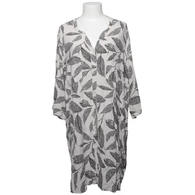 Blus (Beige, Svart) från Isolde Viskos