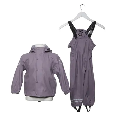Vêtement imperméable (Violet) de Mikk-line Polyester, Polyuréthane