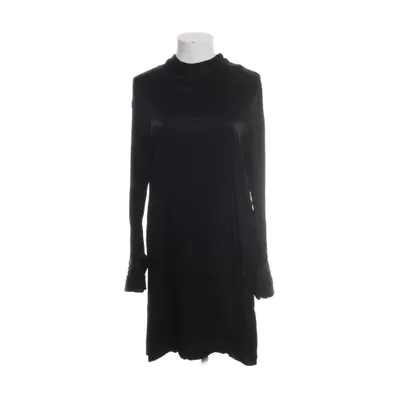 Klänning (Svart) från Rue de Femme