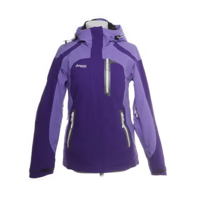 Skidjacka (Lila) från Bergans of Norway Nylon, Återvunnen polyester
