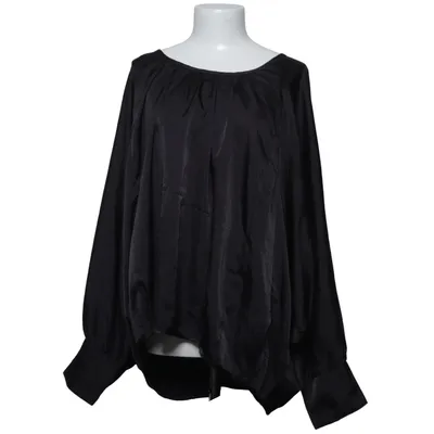 Blus (Gayde 1) från Remind Items Polyester