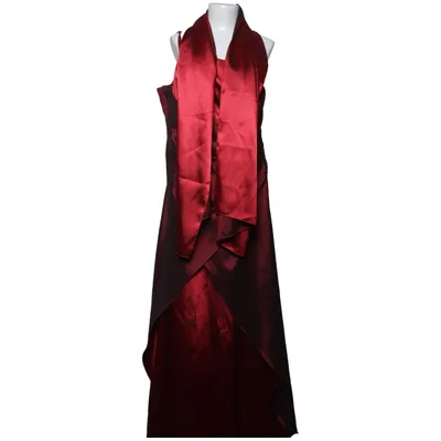Evening gown (Red) from Lissa