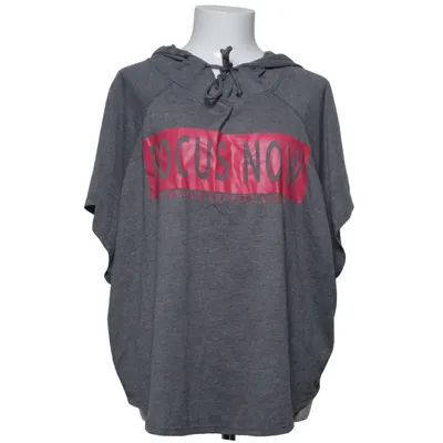 Short sleeve hoodie (Gray, Pink) from Ergeenomixx Polyester, Viscose
