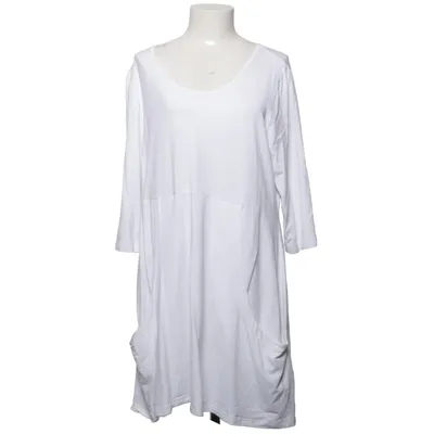 Klänning (Vit) från Kanok Elastan, Viskos