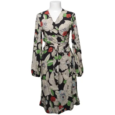 Omlottklänning (Svart, Flerfärgad) från House of Lola Viskos