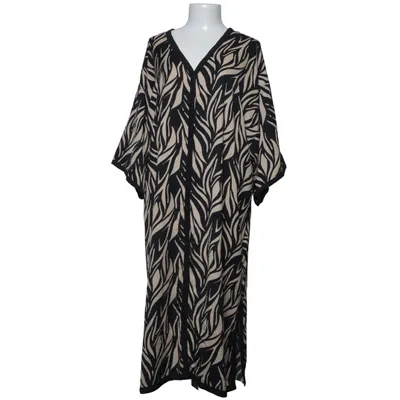 Dress (Black, Beige) from JYOTHI Polyester