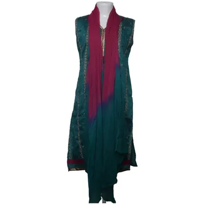 Vêtement traditionnel (Vert, Rose, Multicolore)