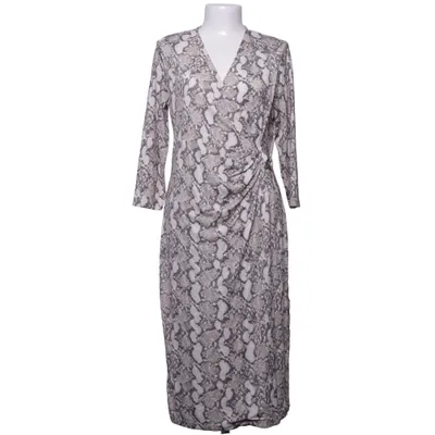 Robe portefeuille (Gris, Beige) de El Corte Inglés Modal, Polyester