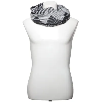 Cirkelsjal (rock, heavy, metal, goth, skull, tiktok, y2k, trending, black, halloween, festival, street, dress, black, party, Y2k, trending, street, summer, jacket, bomber, style, festival, sport, gym, tiktok, doll, trending,street, dark, party, emo, goth, Hell, skull, playboy, santa, christmas, Boho, bohemia, bohemian, hippie, hippy, cosplay, vintage, retro, craft, yoga, yogi) från Buff