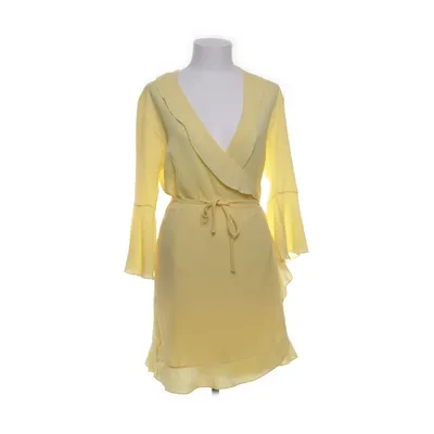 Omlottklänning (Wrap Frill Dress) från Sanne Alexandra Elastan, Polyester