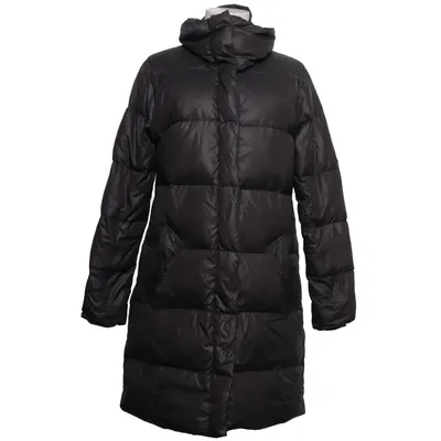 Dunkappa (Grå) från Filippa K Dun, Fjädrar