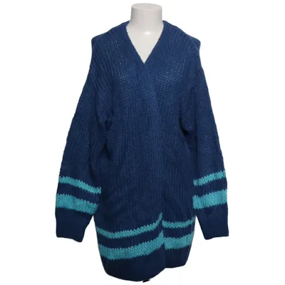 Cardigan (Blue) from Vivance Acrylic