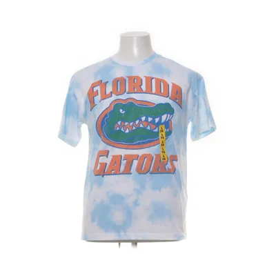 T-shirt (Blue, Multicolored) from Pull & Bear Cotton, Polyester
